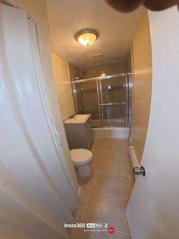 12 Webster Ct 3, Lawrence, MA 01841