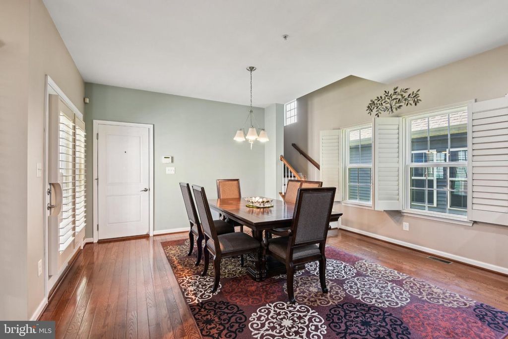 Image 13 of property listing at 12244 BLUFFWOOD TER, Clarksburg, MD 20871