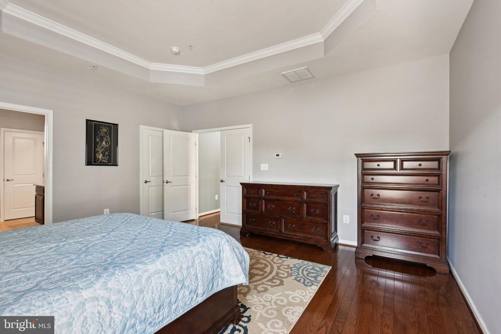 Image 28 of property listing at 12244 BLUFFWOOD TER, Clarksburg, MD 20871