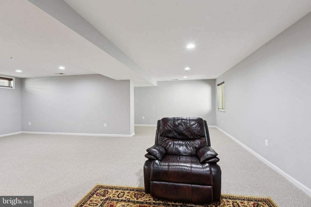 Image 35 of property listing at 12244 BLUFFWOOD TER, Clarksburg, MD 20871