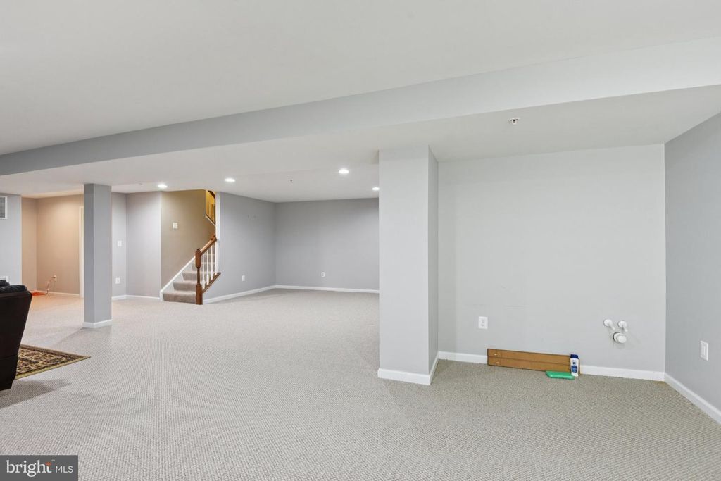 Image 36 of property listing at 12244 BLUFFWOOD TER, Clarksburg, MD 20871