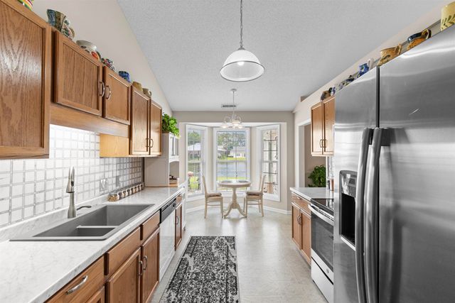 1142 Lampwick Ln., Murrells Inlet, SC 29576