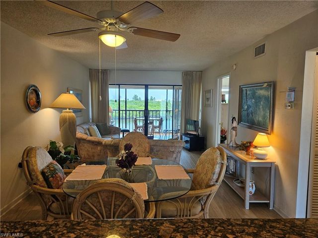 21470 Bay Village DR 244, Fort Myers Beach, FL 33931