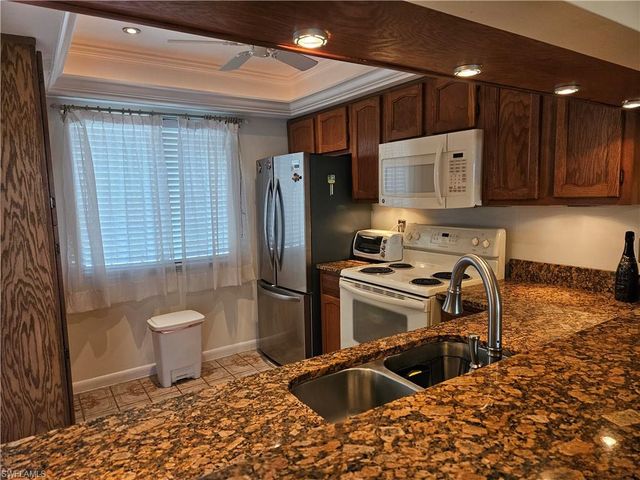 21470 Bay Village DR 244, Fort Myers Beach, FL 33931