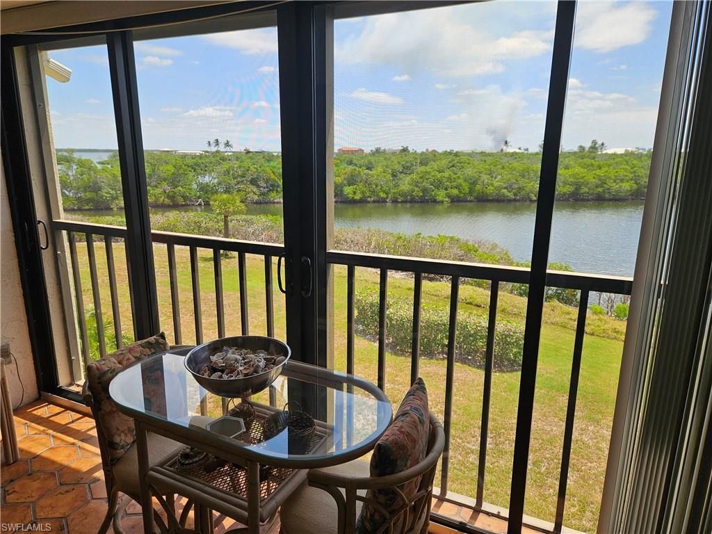 21470 Bay Village DR 244, Fort Myers Beach, FL 33931