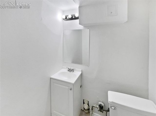 2127 Saranac Drive, Colorado Springs, CO 80910