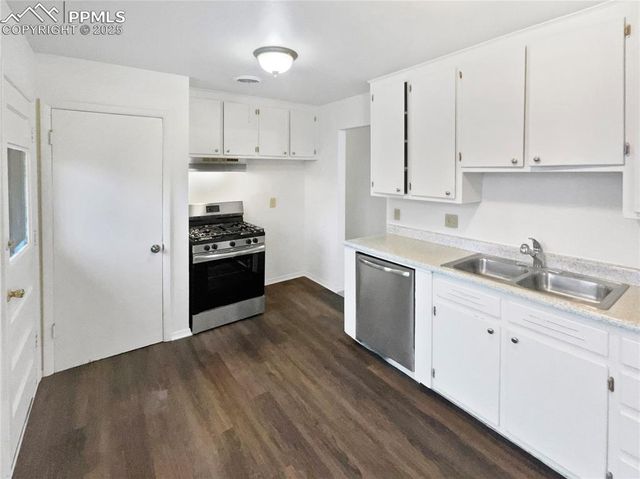 2127 Saranac Drive, Colorado Springs, CO 80910