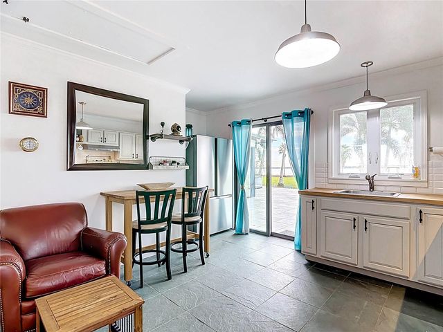 741 N LAKE REEDY BOULEVARD, Frostproof, FL 33843