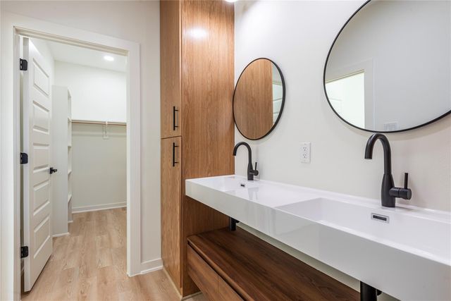 1304 Sailfish Dr, Bay City, TX 77414