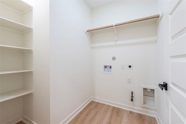 1304 Sailfish Dr, Bay City, TX 77414