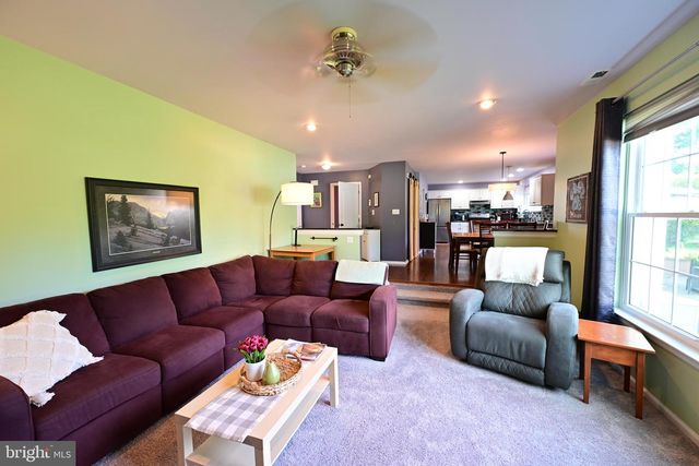 61 MOHR RD, Burlington, NJ 08016
