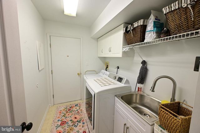 61 MOHR RD, Burlington, NJ 08016