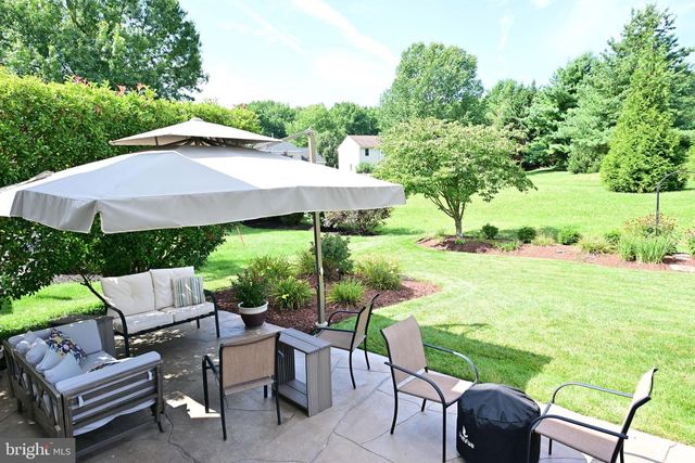 61 MOHR RD, Burlington, NJ 08016