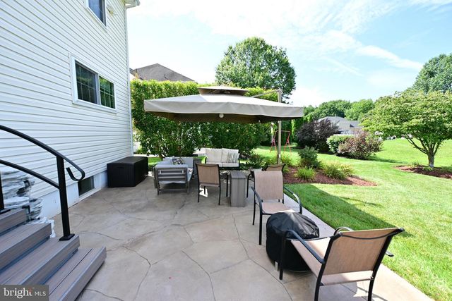 61 MOHR RD, Burlington, NJ 08016