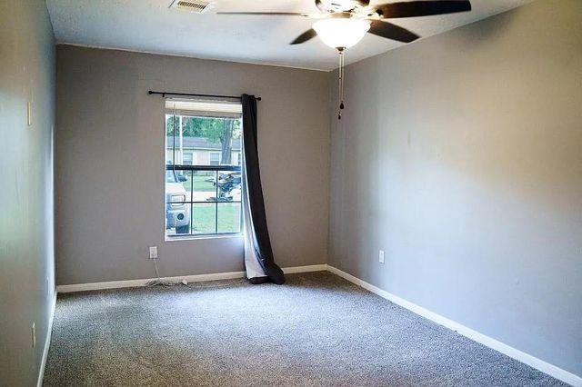 5211 Myrtlewood Street, Houston, TX 77033
