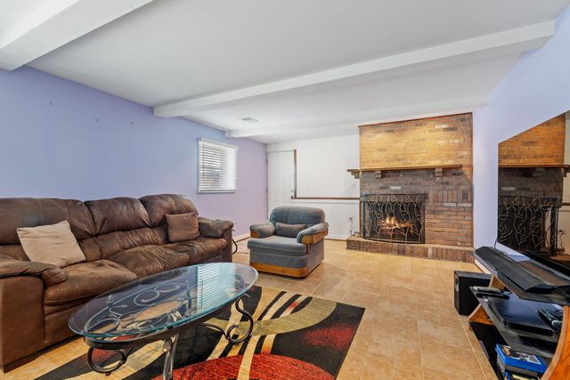 9900 Avenida Del Norte Street, Orland Park, IL 60462