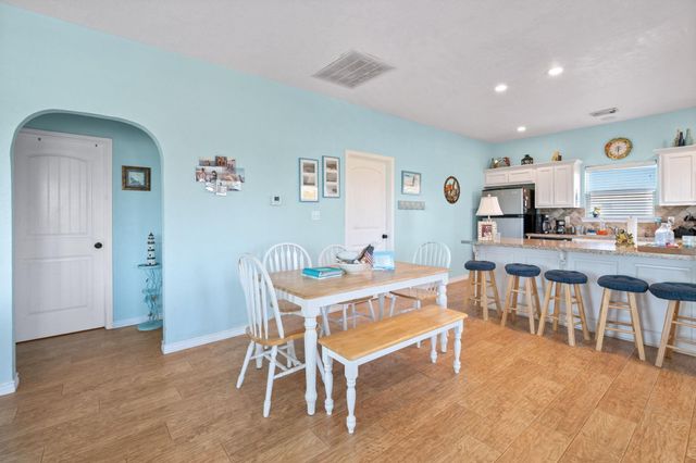 844 S Sage Road, Crystal Beach, TX 77650