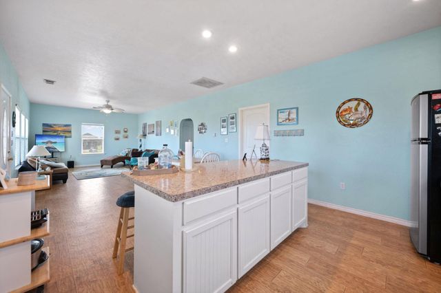 844 S Sage Road, Crystal Beach, TX 77650