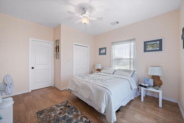844 S Sage Road, Crystal Beach, TX 77650