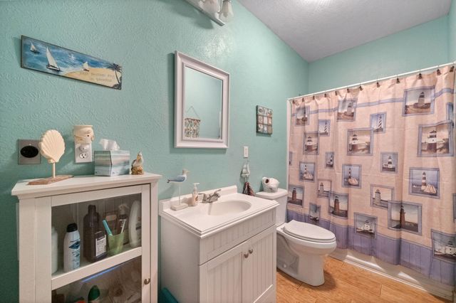 844 S Sage Road, Crystal Beach, TX 77650