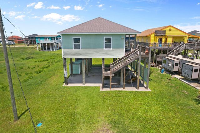 844 S Sage Road, Crystal Beach, TX 77650