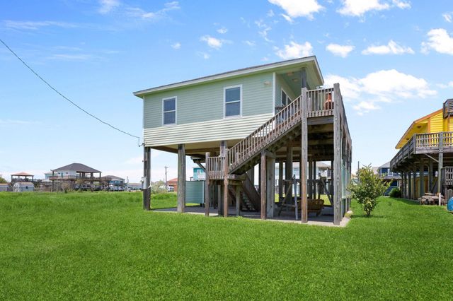 844 S Sage Road, Crystal Beach, TX 77650