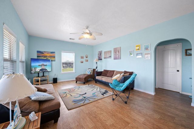 844 S Sage Road, Crystal Beach, TX 77650
