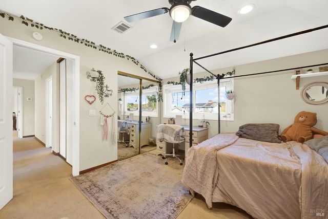 116 Alturas Ct, Vacaville, CA 95688