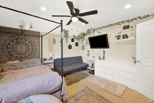 116 Alturas Ct, Vacaville, CA 95688