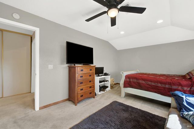 116 Alturas Ct, Vacaville, CA 95688