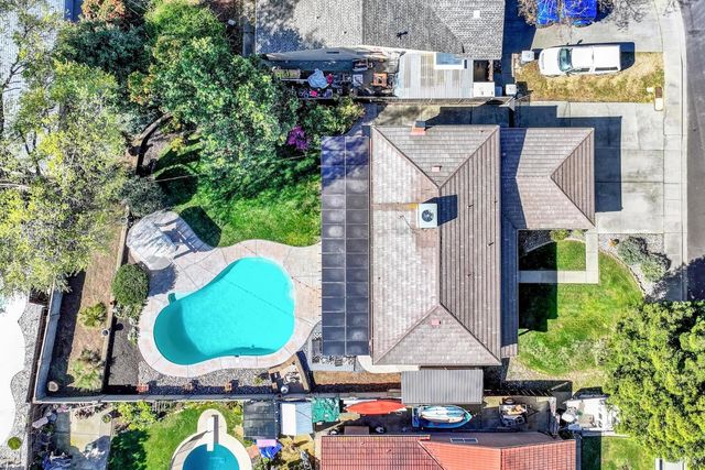 116 Alturas Ct, Vacaville, CA 95688