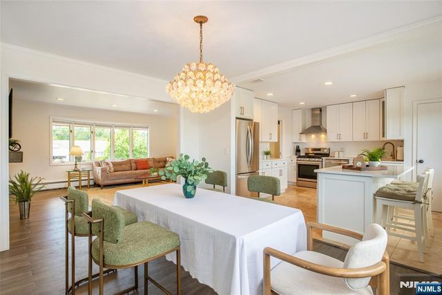 15 Bogert Place, Clifton, NJ 07013