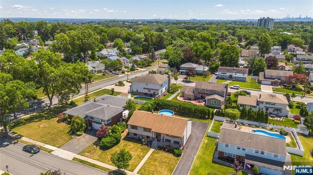 15 Bogert Place, Clifton, NJ 07013