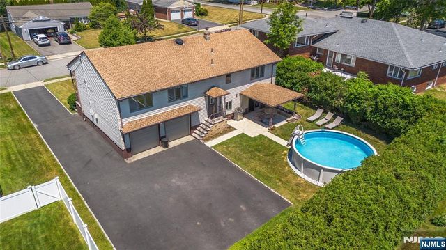 15 Bogert Place, Clifton, NJ 07013