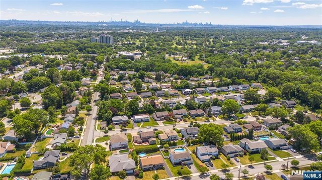 15 Bogert Place, Clifton, NJ 07013