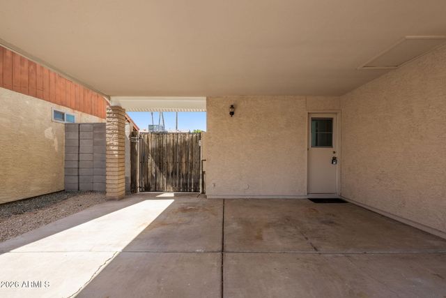 406 E ORAIBI Drive, Phoenix, AZ 85024