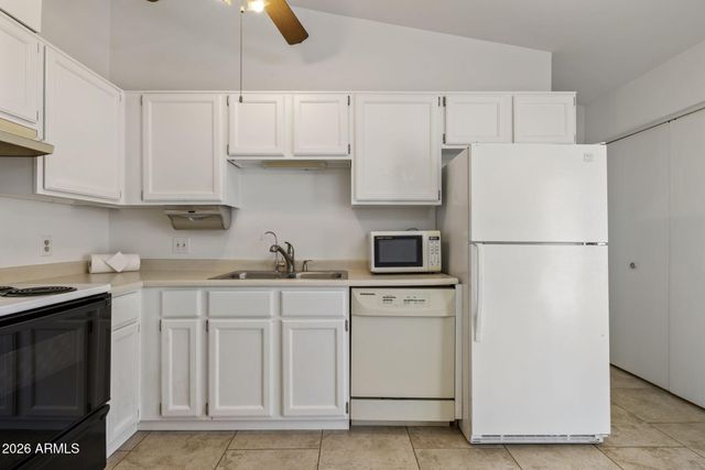 406 E ORAIBI Drive, Phoenix, AZ 85024