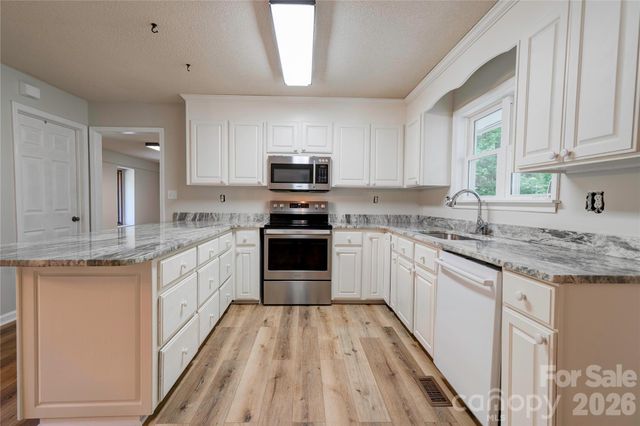 106 Dons Court, Shelby, NC 28150