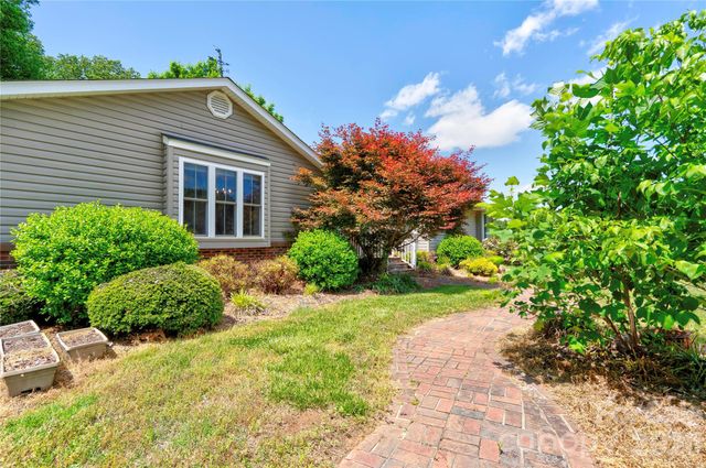106 Dons Court, Shelby, NC 28150