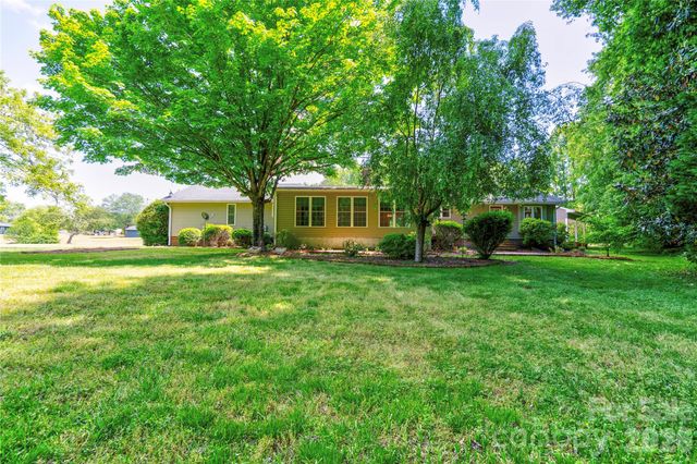 106 Dons Court, Shelby, NC 28150