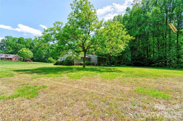 106 Dons Court, Shelby, NC 28150
