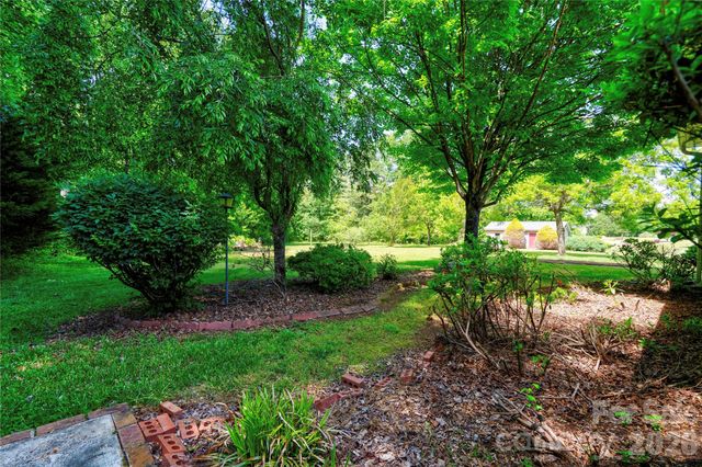 106 Dons Court, Shelby, NC 28150