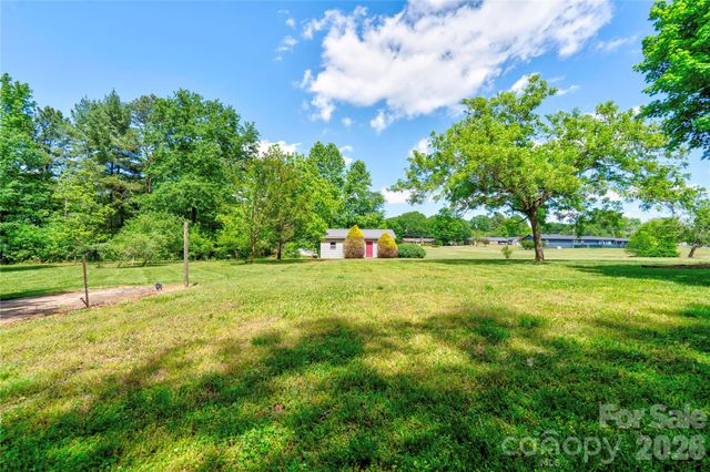 106 Dons Court, Shelby, NC 28150