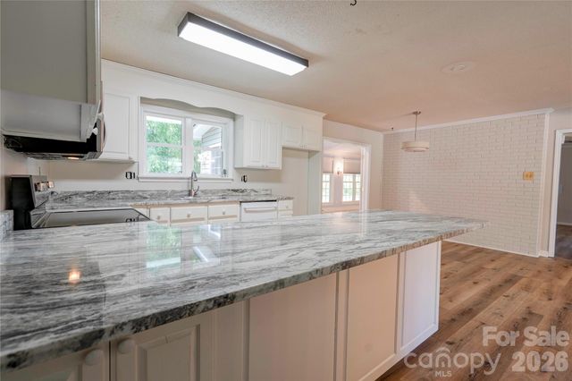 106 Dons Court, Shelby, NC 28150