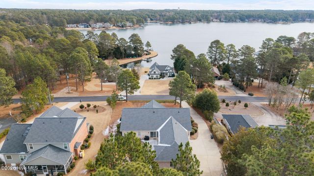 122 Shaw Drive, West End, NC 27376