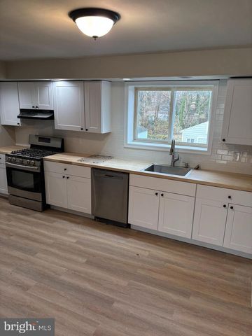 1948 CARTER RD, Folcroft, PA 19032