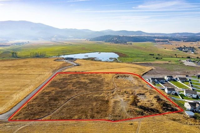 14XX S Henry Rd, Greenacres, WA 99016