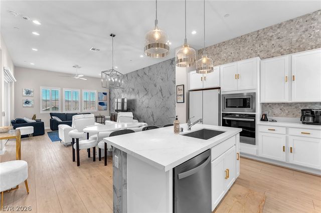 2503 Cracked Stone Street, Henderson, NV 89044