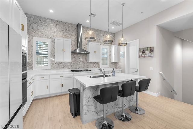 2503 Cracked Stone Street, Henderson, NV 89044