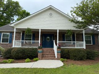 30 Meadowbrook Lane, Trenton, GA 30752